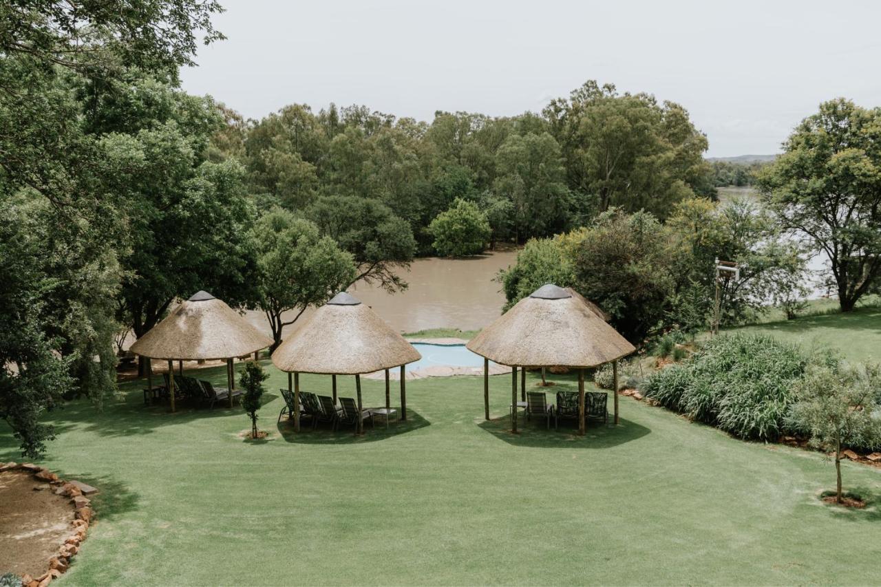 Breathe River Retreat Parys Extérieur photo